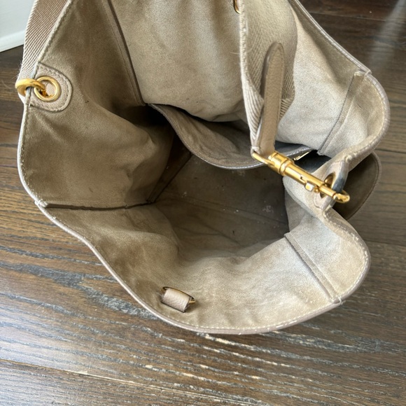 Celine Seau Sangle Bucket Bag in Grey / Taupe - Picture 9 of 11